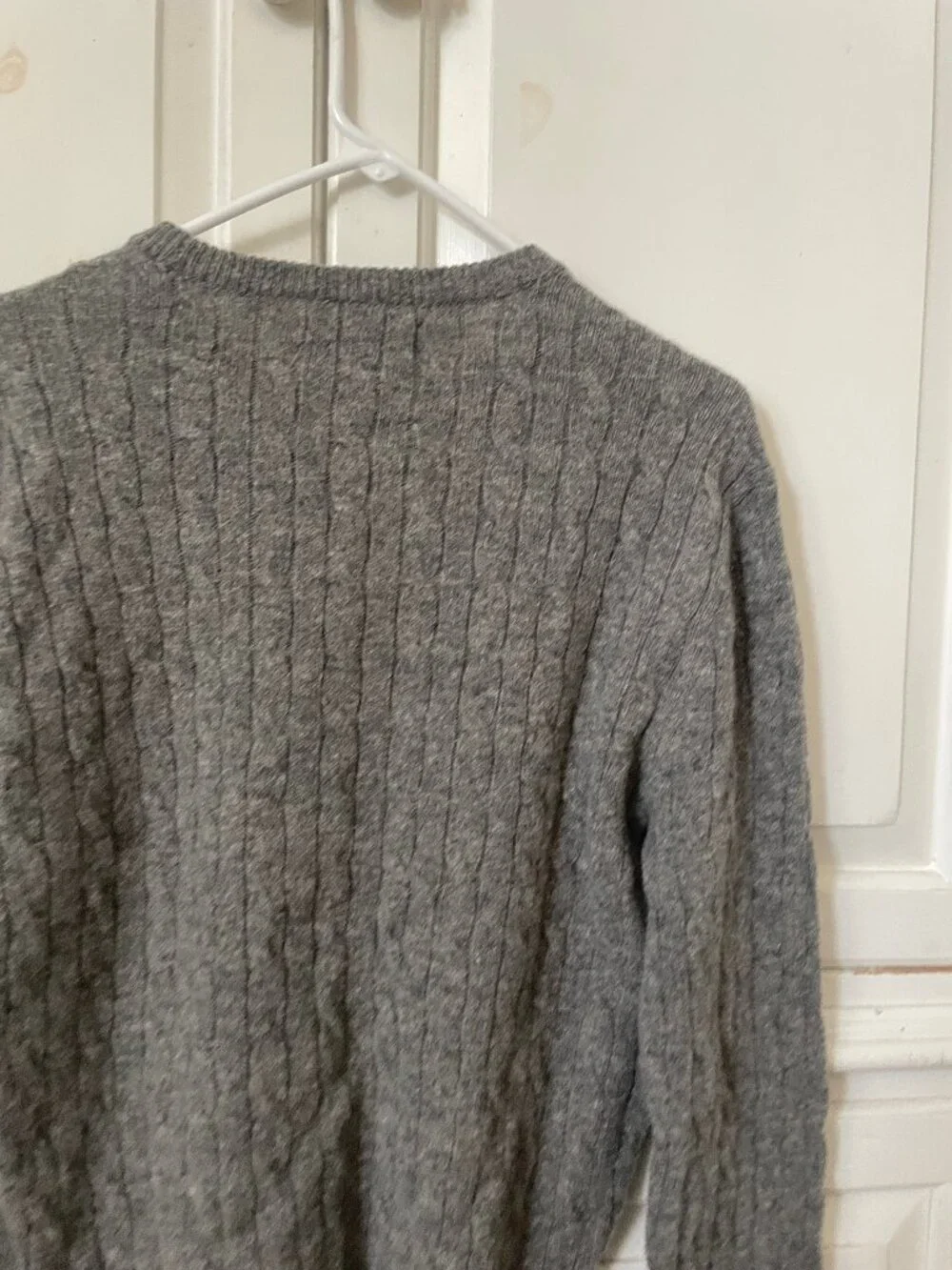 J.Crew factory lambswool mens crewneck gray cable knit sweater M *DESCRIPTION*